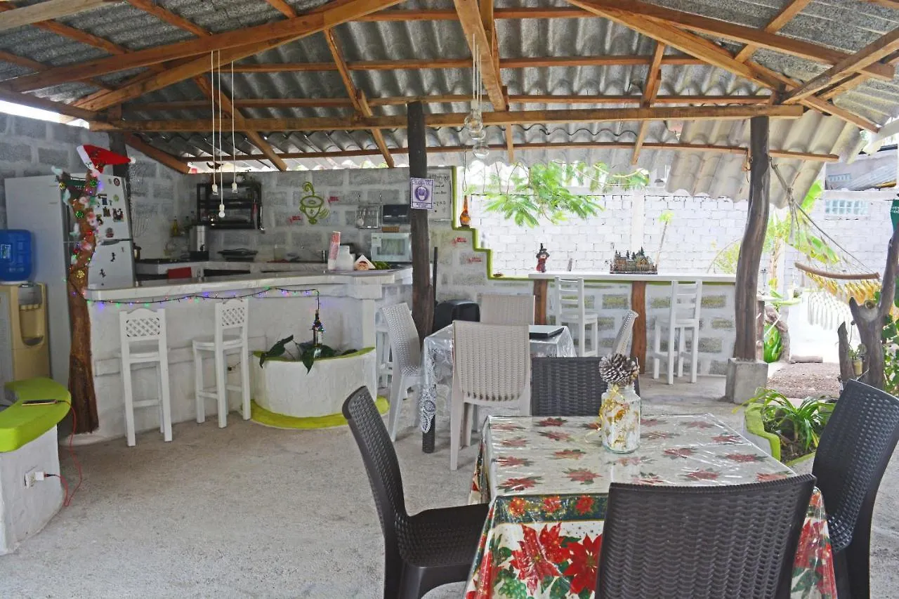 Hostal Cann'S House Puerto Baquerizo Moreno Gasthof